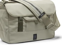 Chrome Midtown 20L Messenger
