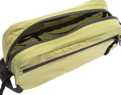 Cocoon On-the-go Toiletry Kit light