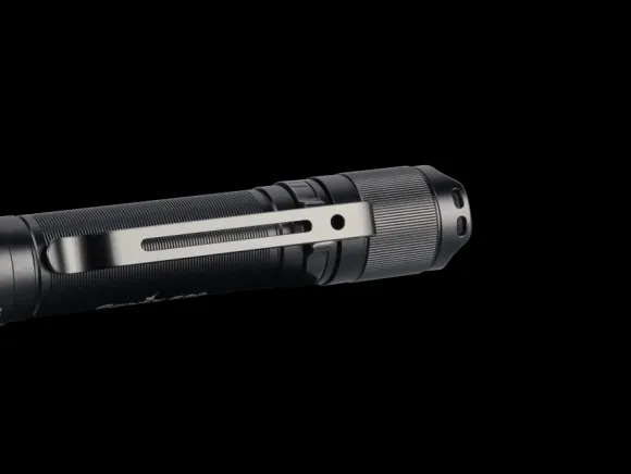 Fenix E20 V2.0 LED Taschenlampe