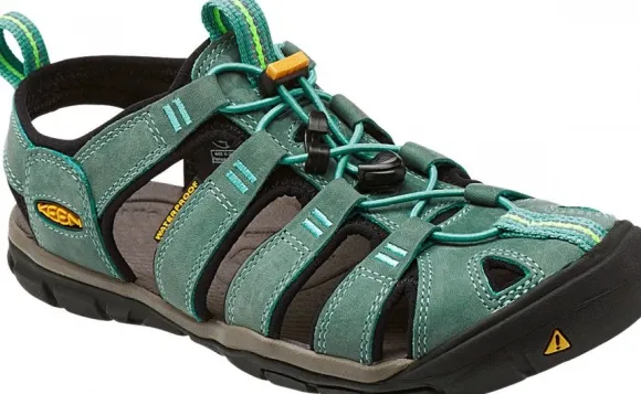 Keen Women Clearwater CNX Leather