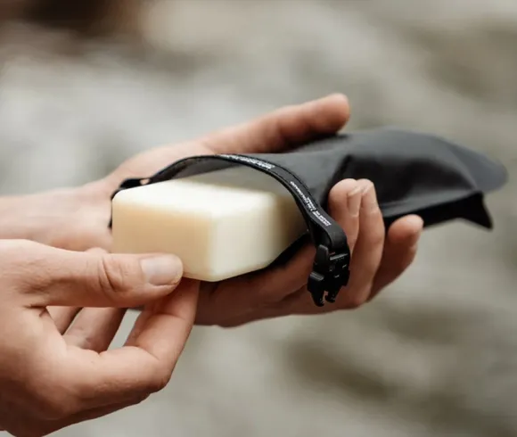 Matador Flatpak Soap Bar Case