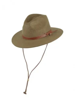 Scippis Australian Adventure Wear Warren