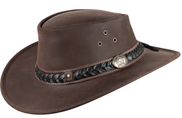 Scippis Australian Adventure Wear Wilsons