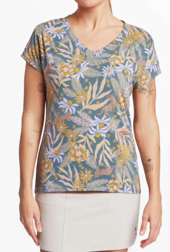 Sherpa Adventure Gear Neha V-Neck Tee