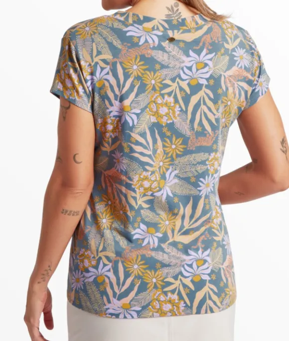 Sherpa Adventure Gear Neha V-Neck Tee