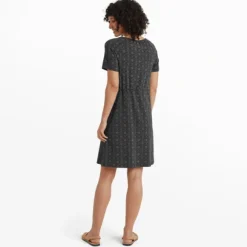 Sherpa Adventure Gear Neha Faux Wrap Dress