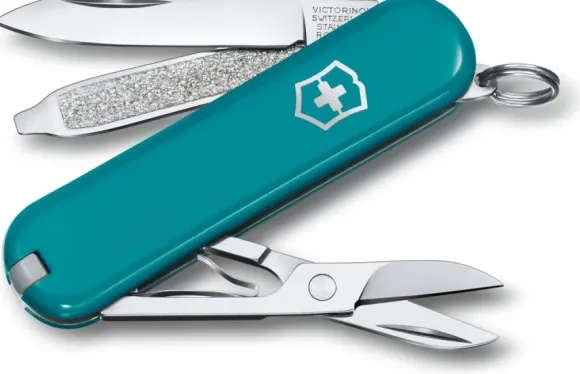 Victorinox Classic SD