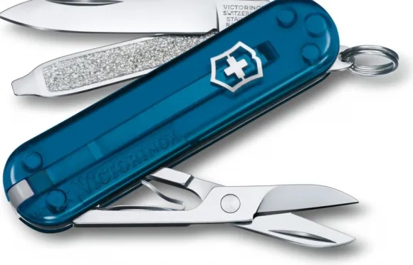 Victorinox Classic SD